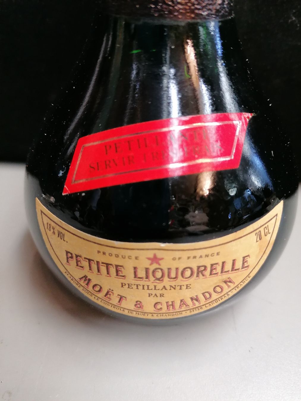 Bevande alcoliche: PETITE LIQUORELLE – Nuovo (secondo la descrizione) da Genève venduto da Leboucheoreilles 1
