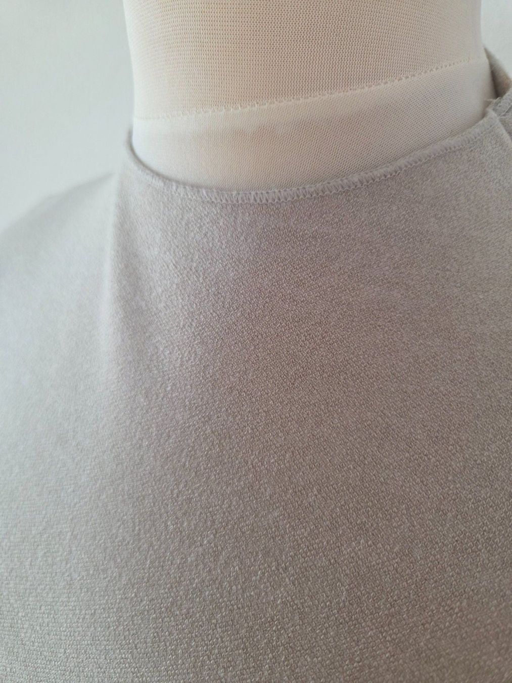 Zara Vestiti: Kleid Beige Zara – Nuovo (secondo la descrizione) da Wängi venduto da Bibo4. 4