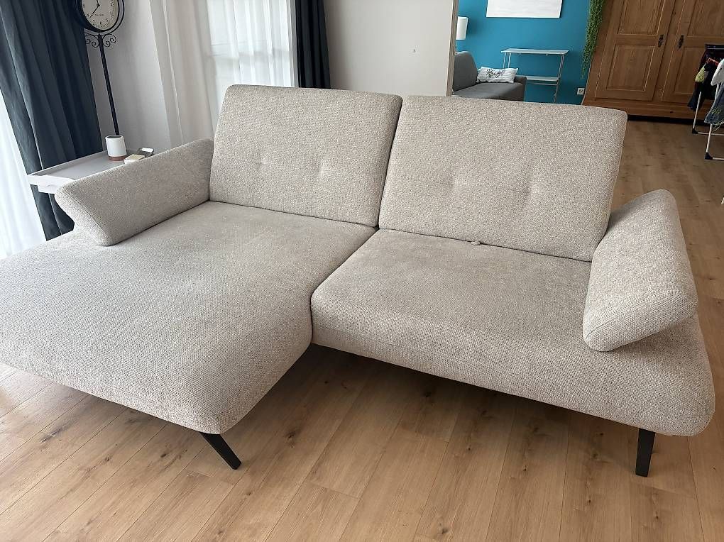 Divani: Sofa- fast wie neu – Usato da Eglisau venduto da Subertsch