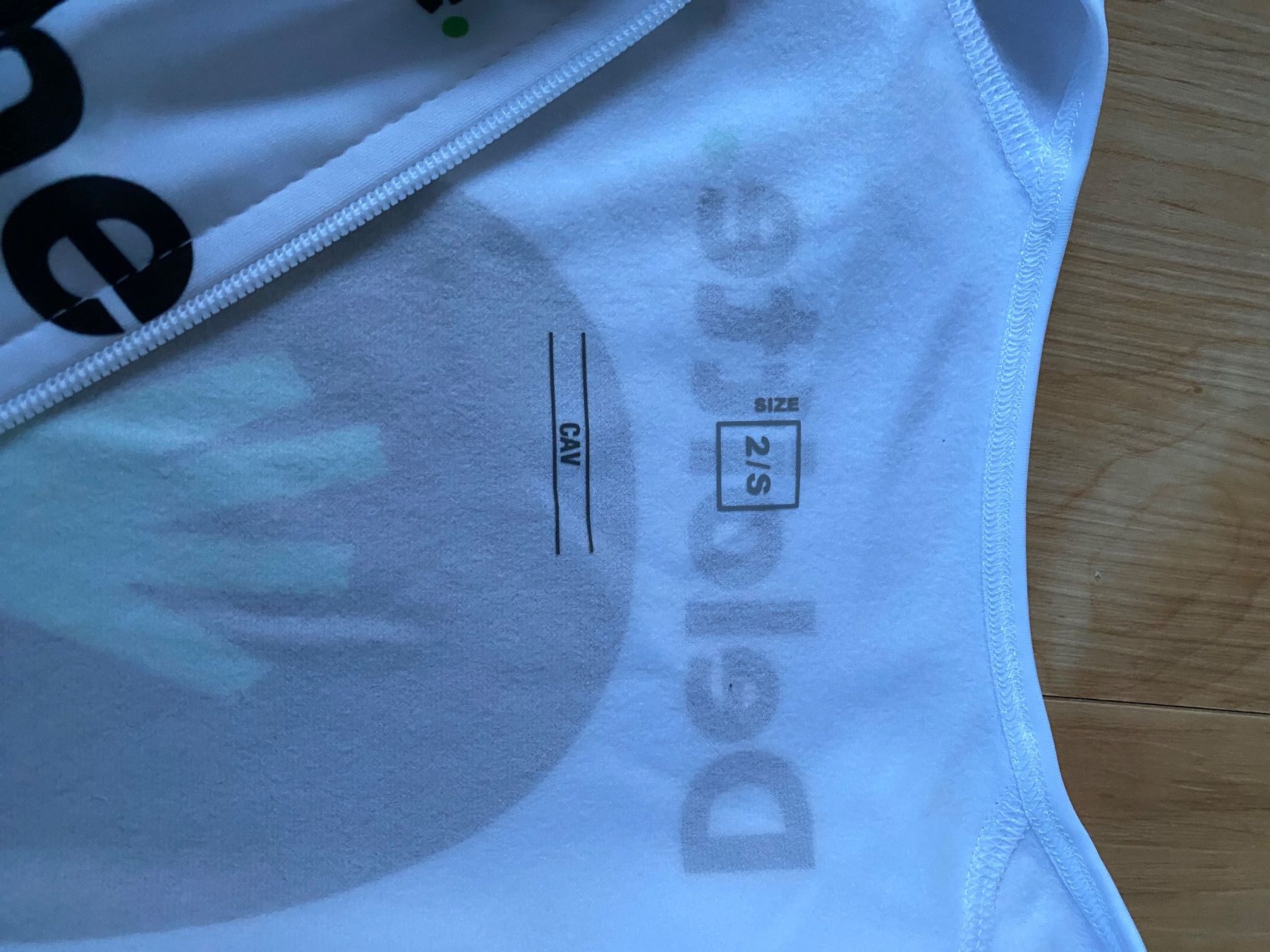 Canottiere & Pantaloni: Gilet Velo Dimension data mark cavendish – Usato da Appenzell venduto da classiccyclingkits 2