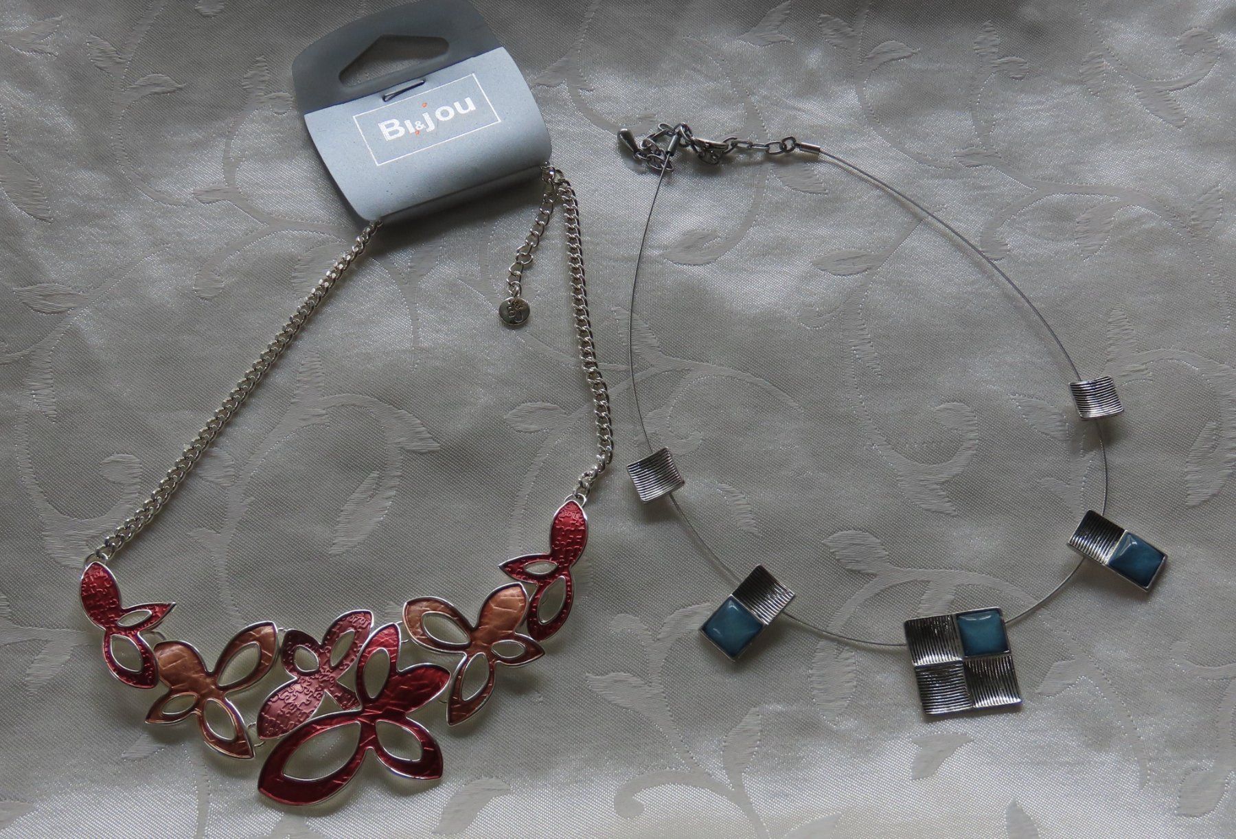 Sonstiger Schmuck: Lot de 7 colliers neufs – Neu und originalverpackt aus Troistorrents von Marion70 2