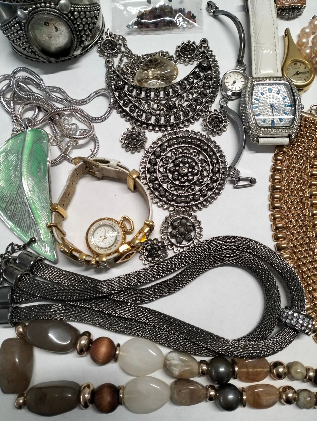 Altri gioielli: Grosses Konvolut Modeschmuck – Difettoso da Ittigen venduto da amstraad