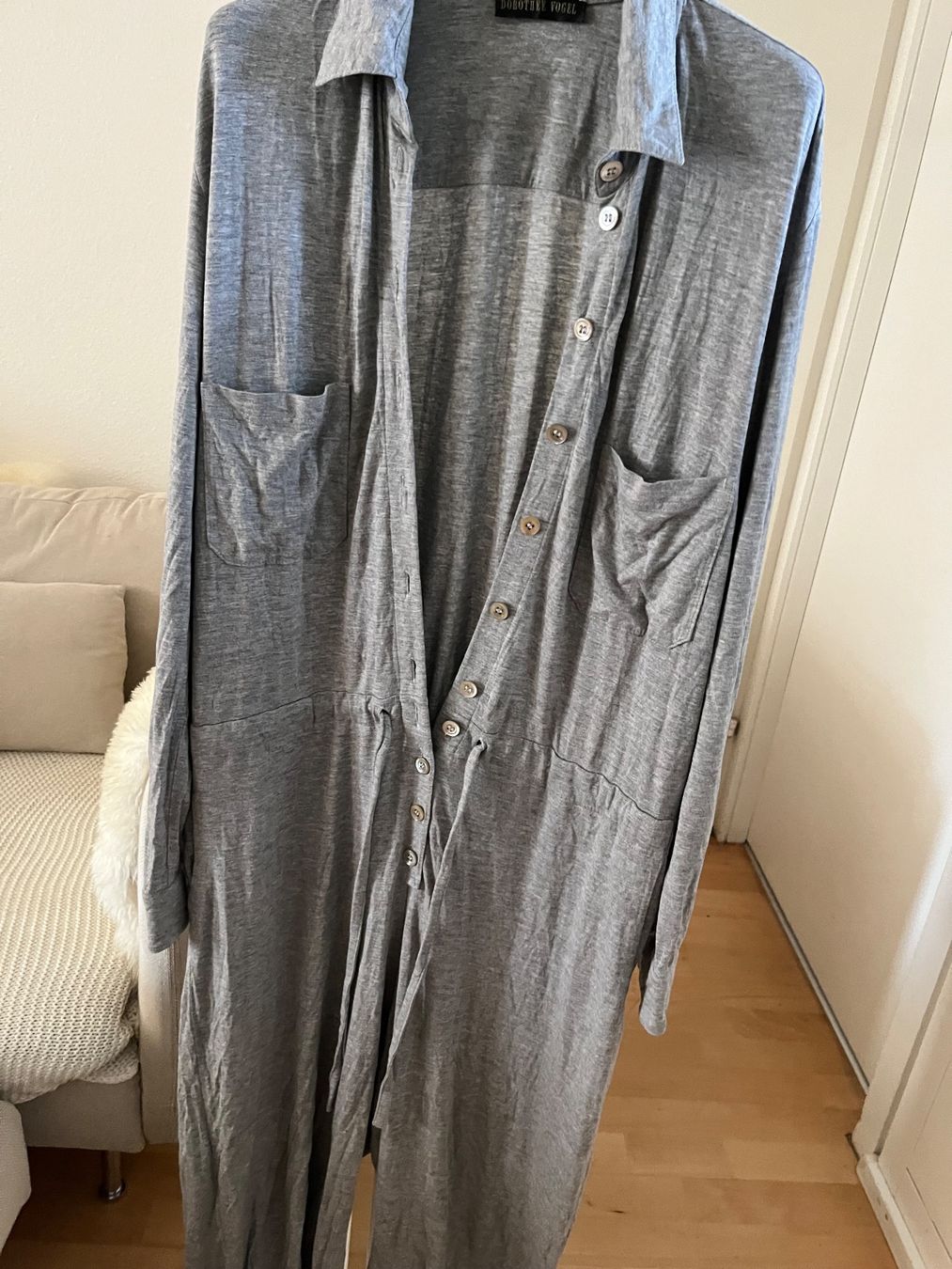 Tute: Dorothee Vogel Jumpsuit, Overall, Einteiler, Grau, – Usato da Zürich venduto da Jocki02 1