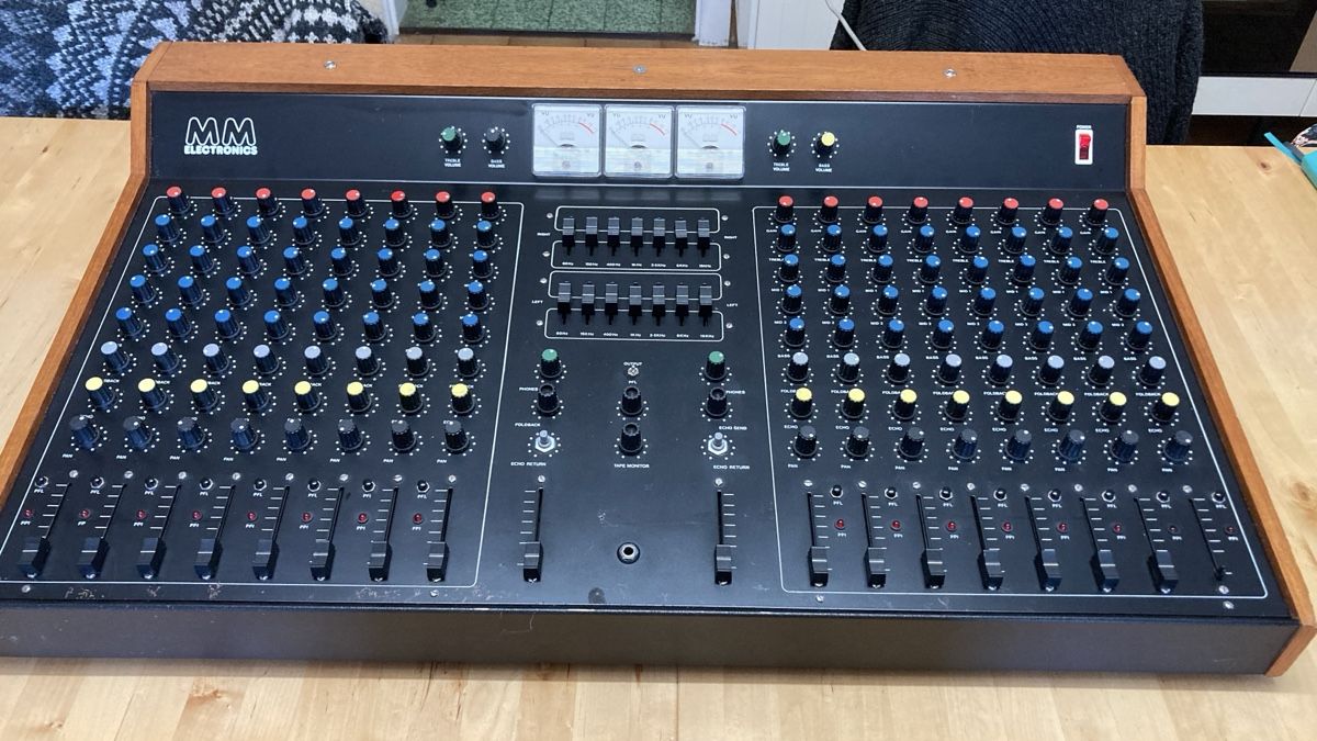 Console di mixaggio: Vintage Mischpult / Mixing console – Usato da Chevenez venduto da Electro-Rick