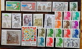 FRANCE timbres neufs **, 1981-82