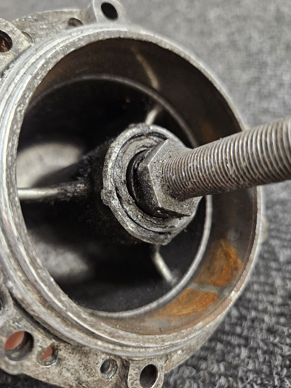 Puch Pièces pour mobylette: Puch Speichen Hinterradnabe  – D'occasion à Mellingen par Mech-Service 3