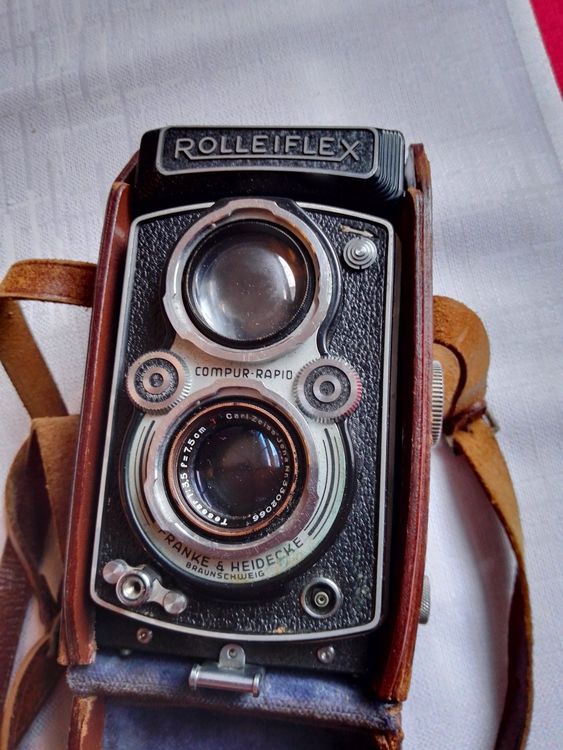 Pare-soleil Pliable En Cuir Rollei Pour Viseur – Franke & Heidecke – Rare Accessoire Photo