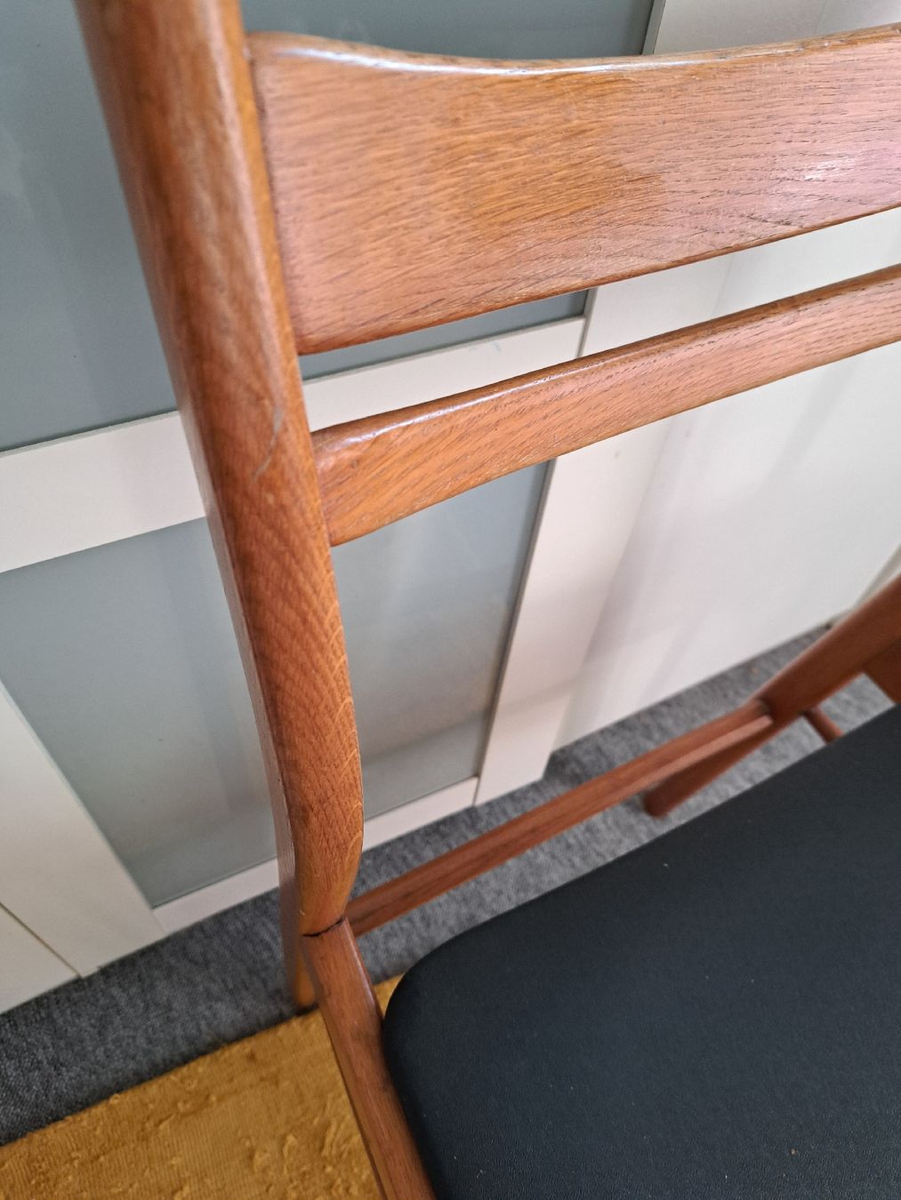 Stühle: Mid Century Teak Holz Stuhl abwaschb.Sitz – Gebraucht aus Kölliken von Upcycling-by-Mc-TAM 4