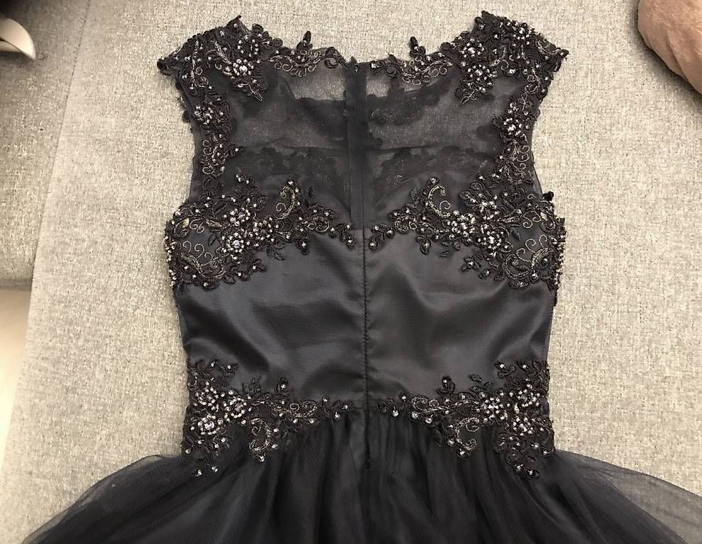 Robes: Abendkleid – D'occasion à Niederglatt ZH par Mary102 2