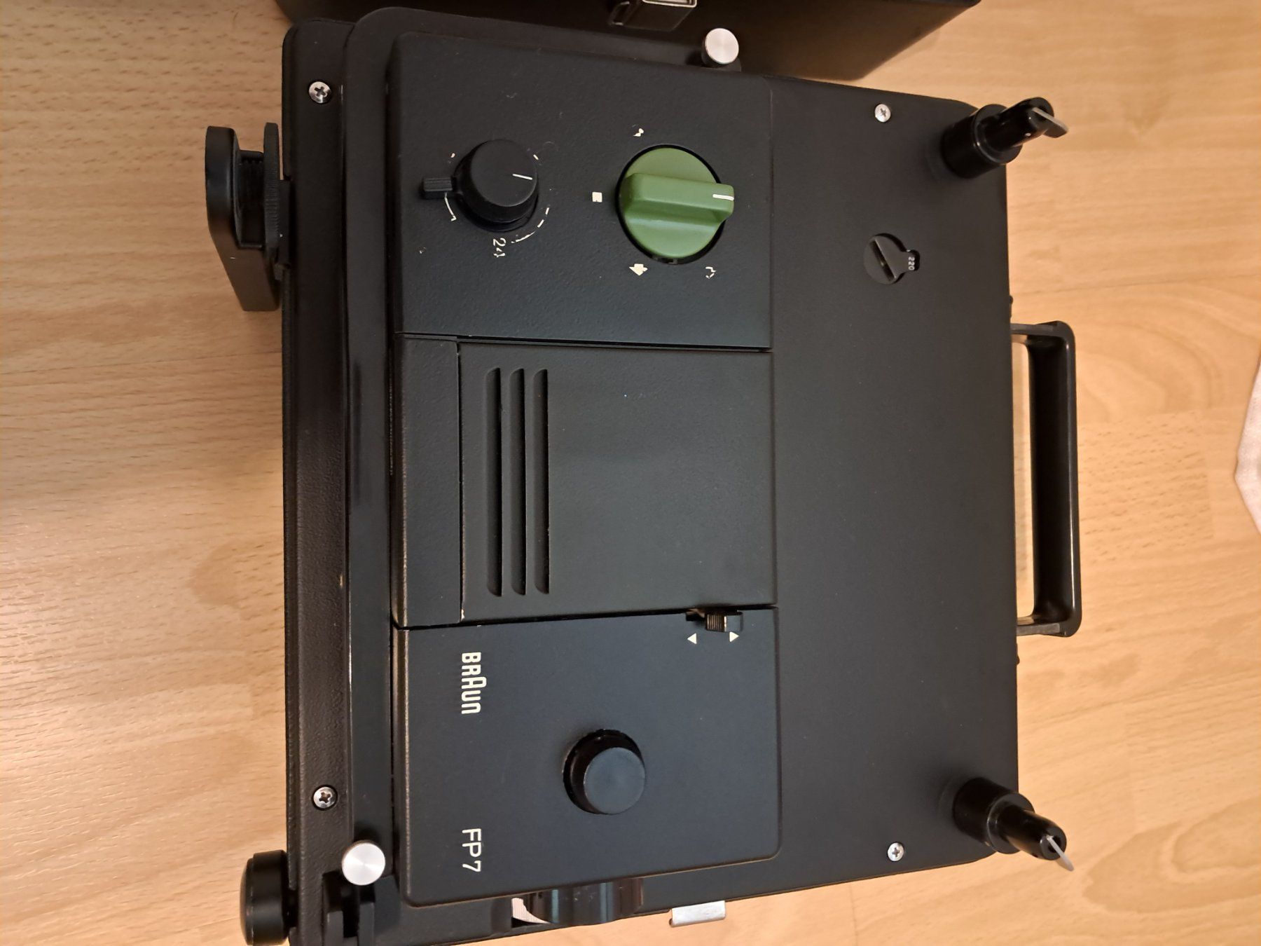 Braun Proiettori: Ancien projecteur BRAUN – Usato da moutier venduto da Dupont50 4