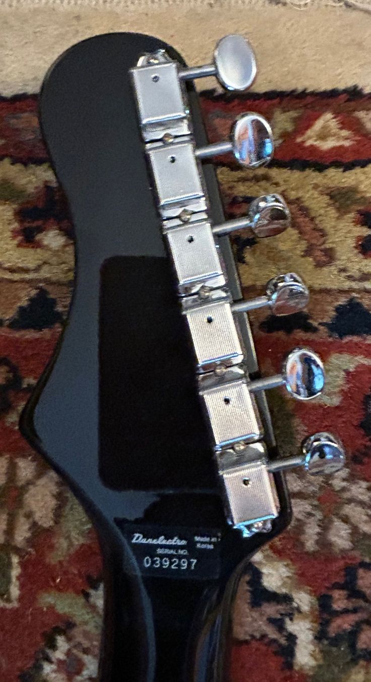 Danelectro Strumenti musicali: Guitare électrique Danelectro Model ‘67 DANO – Usato da Lausanne venduto da dia_2dtc 2