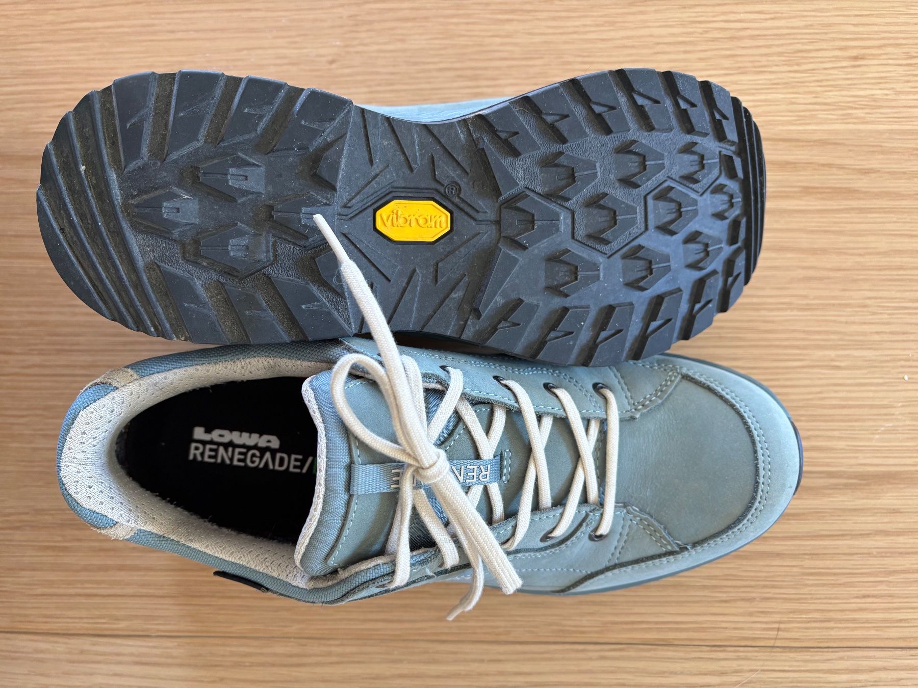 Lowa Scarpe da donna: Lowa Trekkingschuh – Usato da St. Moritz venduto da nuschi62