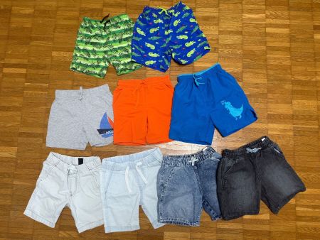 Kinderkleidung Sommerpaket: Badehosen, T-Shirt, Hosen,Socken