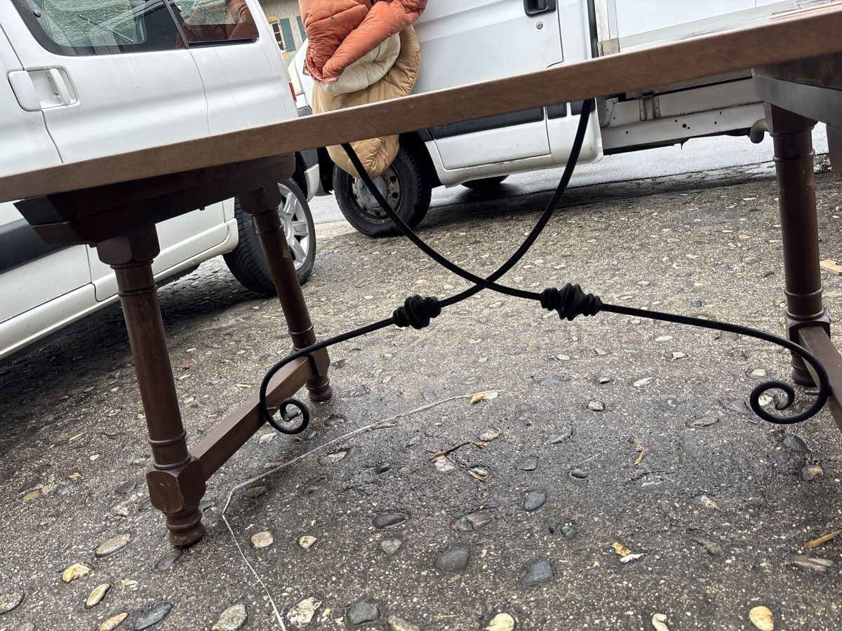 Tischset: Ensemble table rustique bois massif & fer forgé + 4 chaises  – Gebraucht aus Cugy VD von sim_y9yv 5