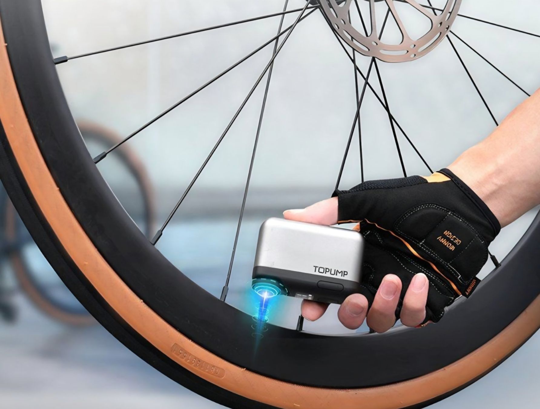 Pompe: Elektrische Velopumpe Fahrradluftpumpe mit Manometer – Nuovo e nell'imballaggio originale da Braunau venduto da Brand-Store