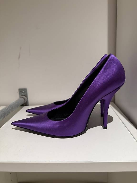 Chaussures femmes: Pointer High-Heels Balenciaga – Neuf avec emballage d'origine à Zürich par nic_c8k6