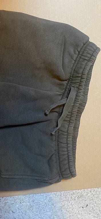 Hosen: Pantalon – Gebraucht aus Vevey von Raymonde_J 1