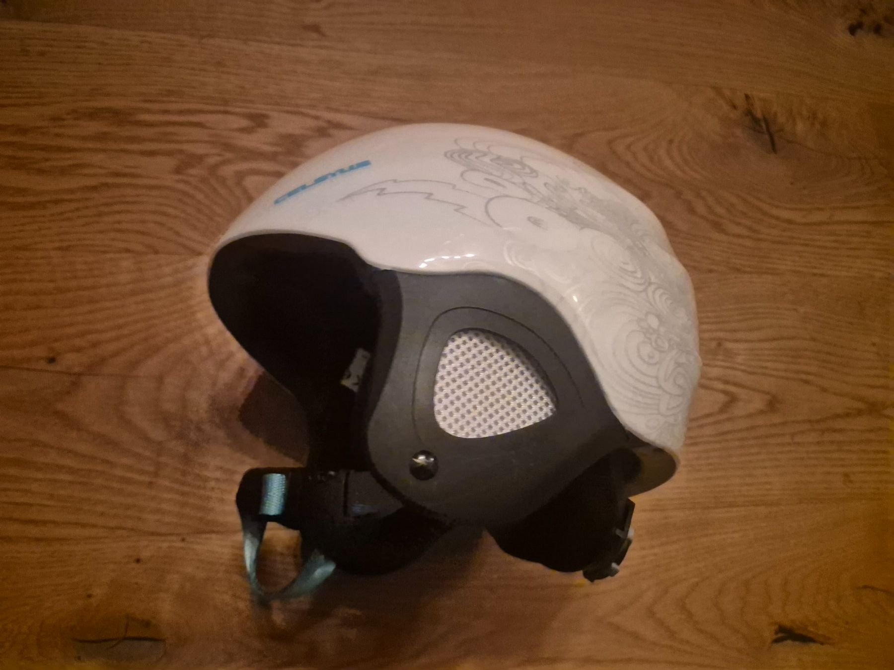 Caschi: Skihelm Celsus  52-56cm – Usato da Veyras venduto da kanema 2