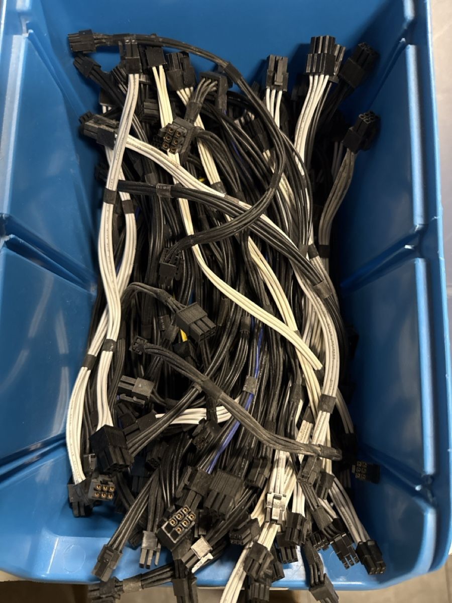 Apple Cavi: Netzteile Kabel 6+2 Pin neu – Nuovo (secondo la descrizione) da Geroldswil venduto da IT-REPAIR-CAFE.SPACE 1