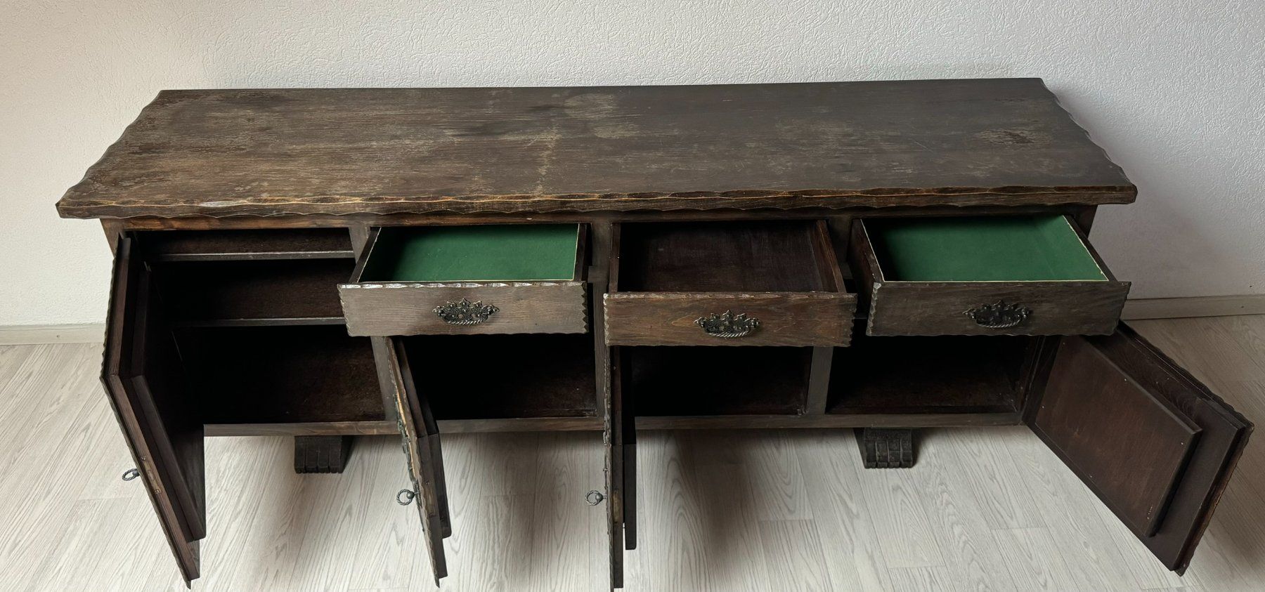 Credenze: Buffet tessinois vintage – Usato da Tramelan venduto da lolopat 4