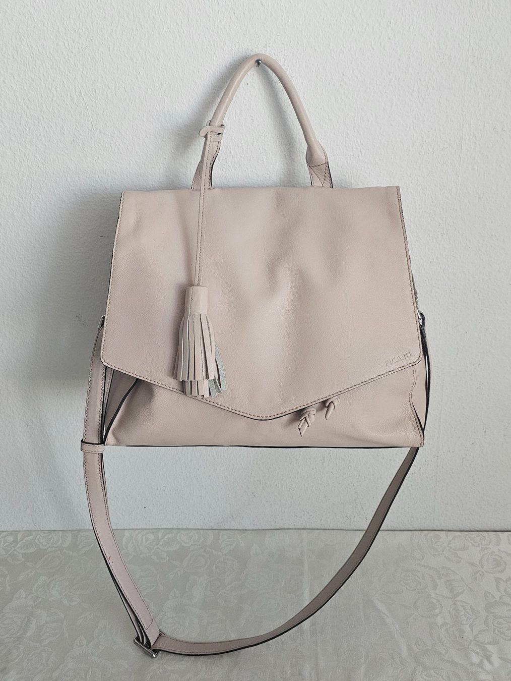 Picard Sacs femmes: ***PICARD ***Hand.oder Umhängetasche Leder – D'occasion à Bronschhofen par Xena37 1