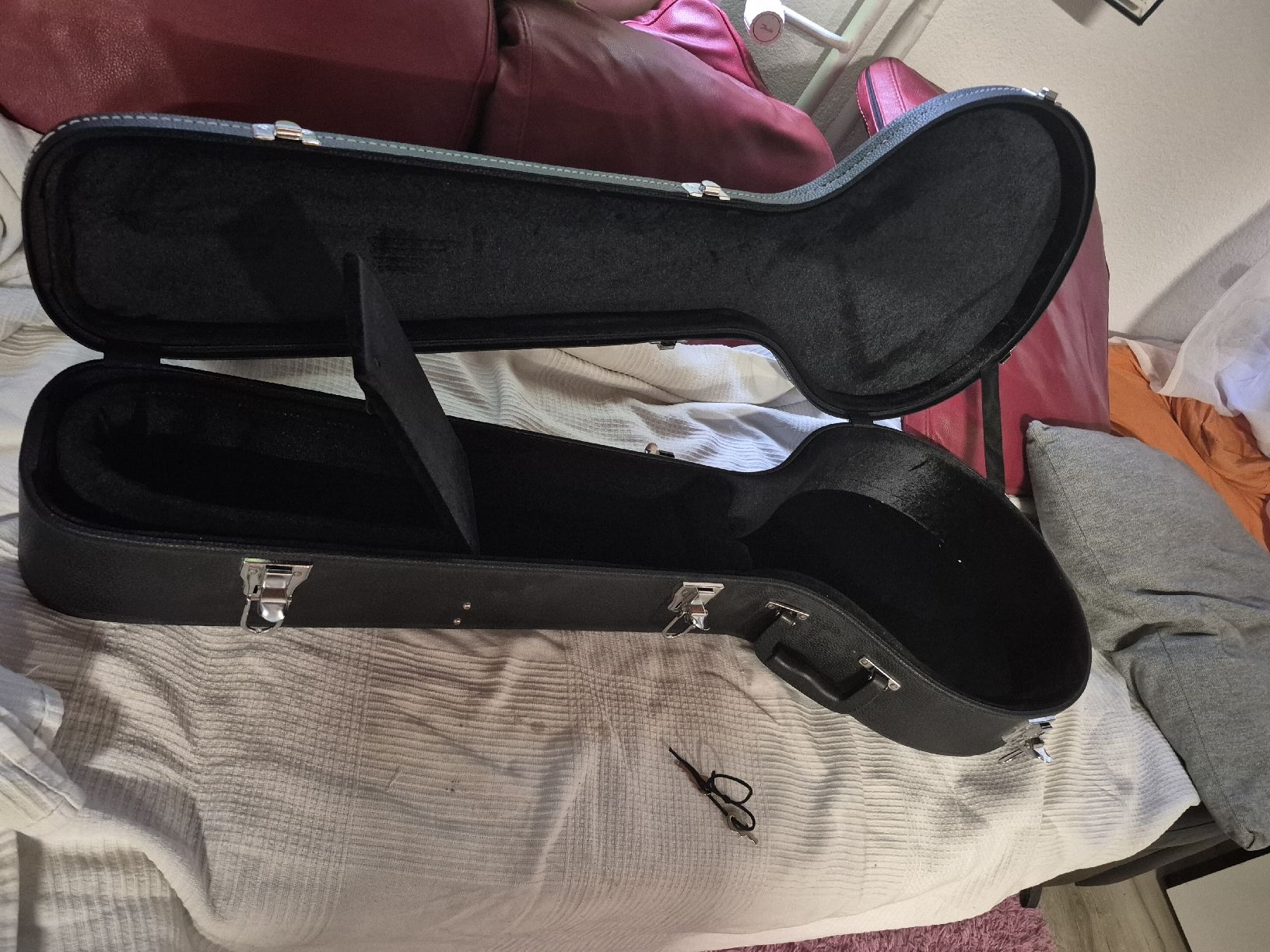Musikinstrumente: Banjo koffer – Gebraucht aus schaffhausen von Mar_Huber 1