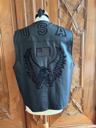 BIKERS CLUB Weste  100% Leder, Gr. L Zustand: neu