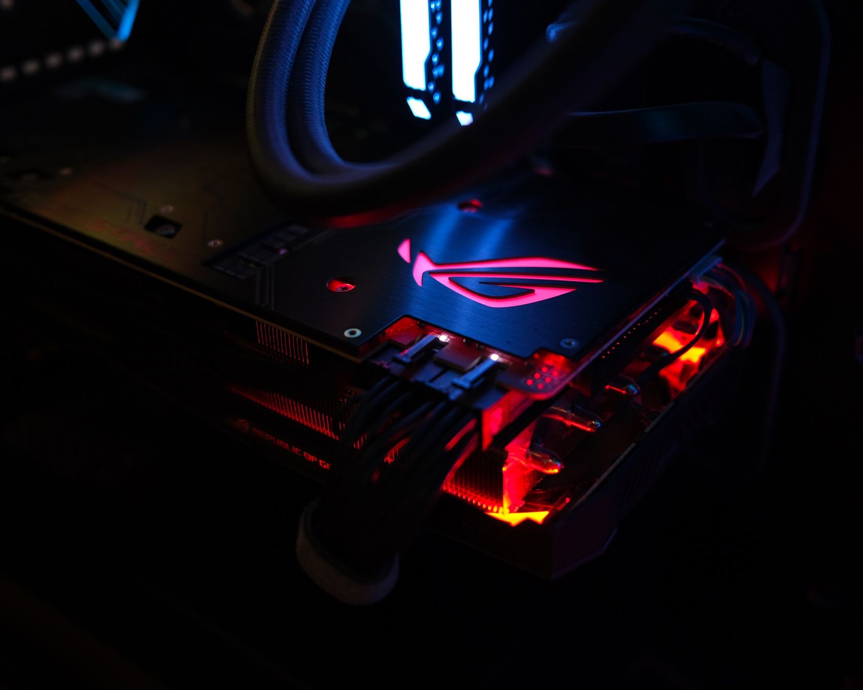 PC: PC puissant avec RGB – Usato da La Chaux-de-Fonds venduto da Thoma_barben 3