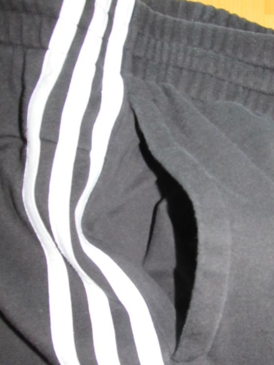 Adidas Pantaloni: Trainerhose Adidas Gr. M – Usato da Ebikon venduto da Dubi1 4