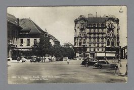 1950 ca. LA CHAUX-DE-FONDS, PLACE DE LA GARE, OLDTIMER