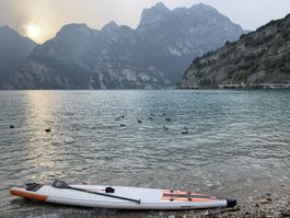 Stand Up Paddle Board Shark 14-25. Zum aufpumpen. 