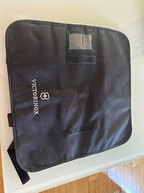 Coltelli tascabile: Pochette Victorinox pour couteaux – Usato da Founex venduto da lal_n7xh 1