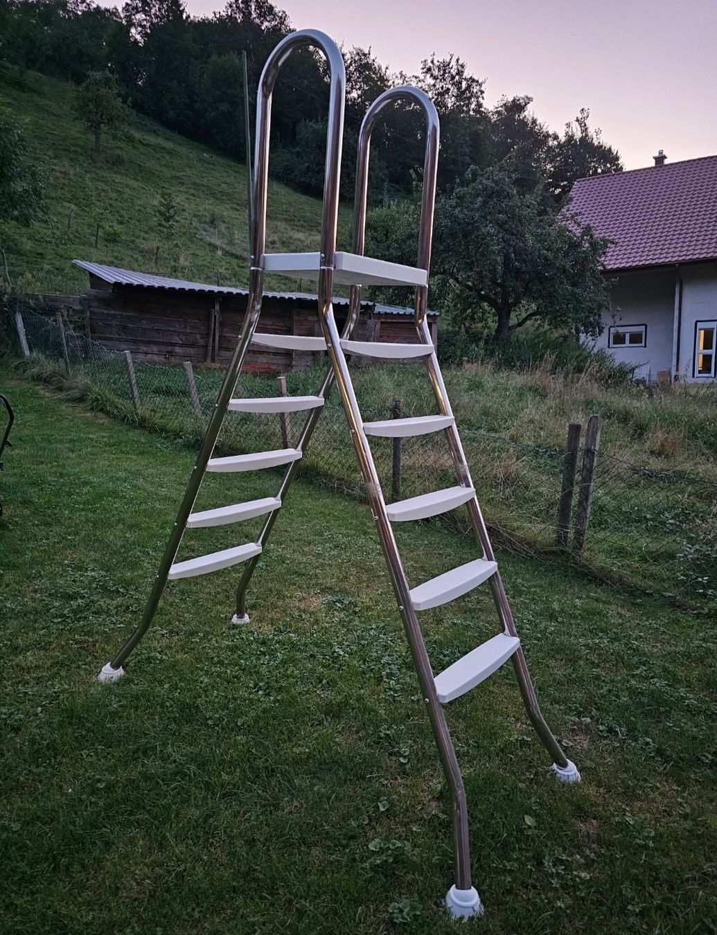 Scale: Edelstahlleiter für Pool – Usato da Leibstadt venduto da oeschi14 4