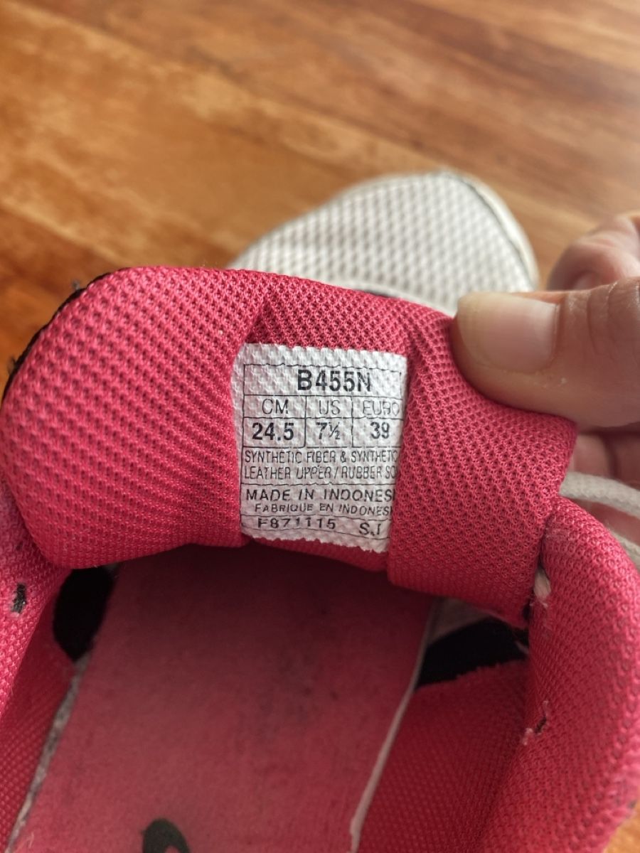 Asics Damenschuhe: Asics Turnschuhe  – Gebraucht aus Olten von Angisun 3