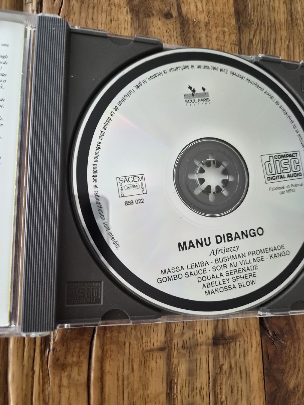 CD: MANU DIBANGO AFRIJAZZY – Usato da Zofingen venduto da Tinpan 1
