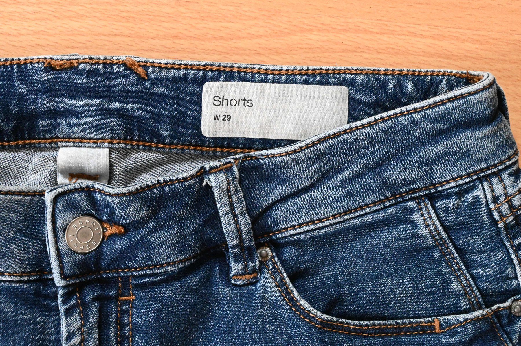 Esprit Jeans: ESPRIT - Jeans Shorts – Usato da Binningen venduto da sunshine_70 3