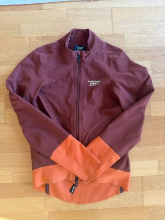 Pas Normal Studios Mechanism Thermal Jacket, Mahogany/Orange