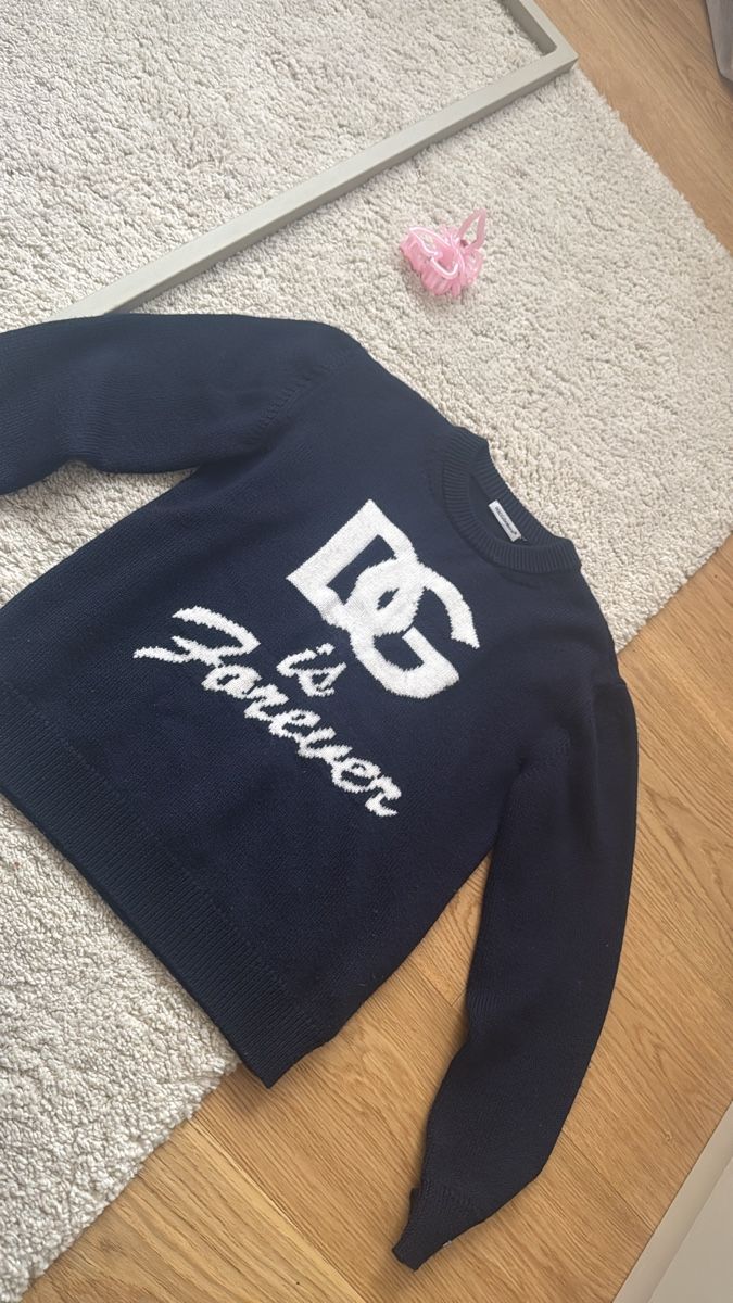Dolce & Gabbana Pullover & Sweatshirts: D&G – Gebraucht aus Reinach AG von MineD 1