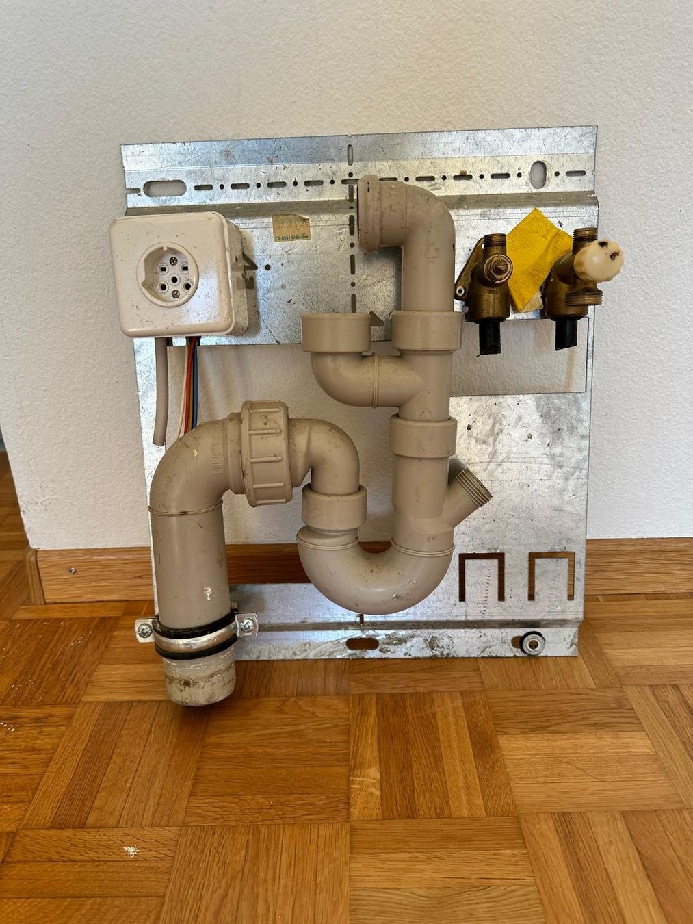 Piatti di portata: Küchen-Installationsplatte – Usato da Spreitenbach venduto da Space_X 2
