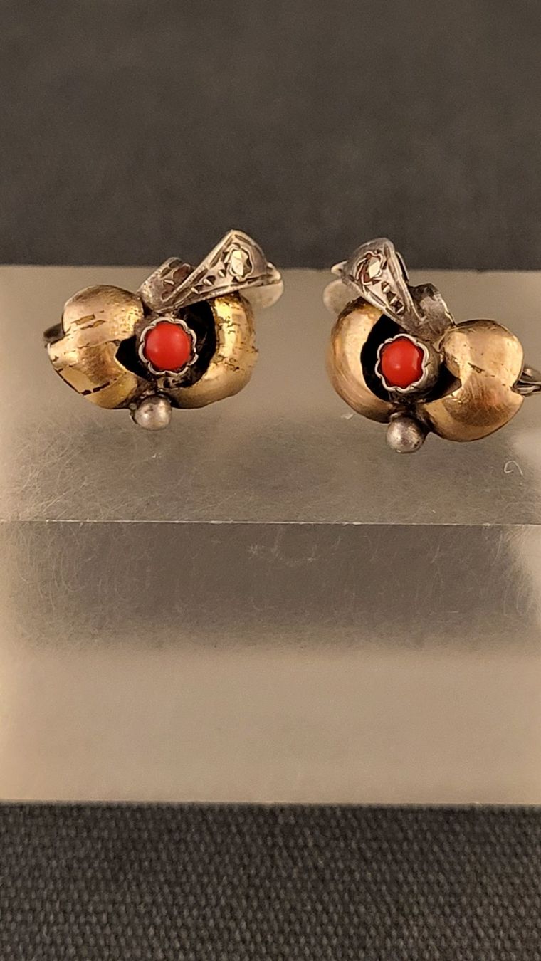 Orecchini pendenti & Orecchini a lobo: Antiker Ohrschmuck teilvergoldet – Usato da Basel venduto da spinne02 1