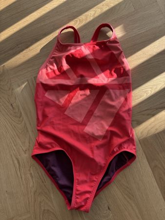 Adidas Badekleid, Grösse 140