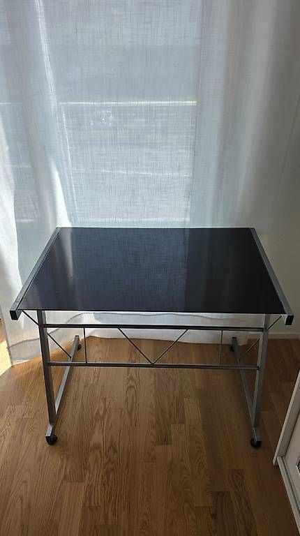 Scrivanie: Schreibtisch, glas, schwarz – Usato da Kriens venduto da ya__cj5c