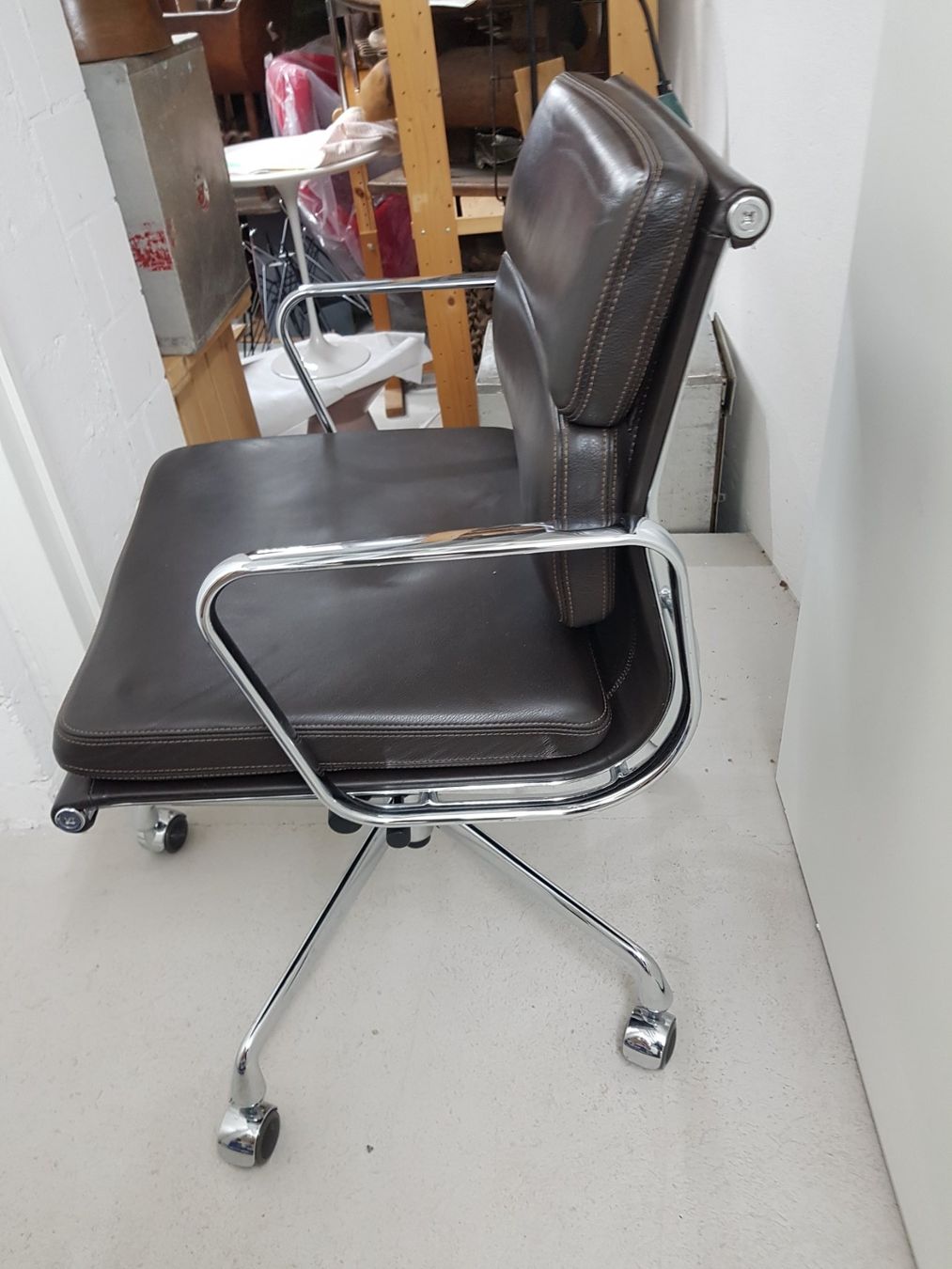 Vitra Sedie: EAMES VITRA SOFTPAD EA 217 PREMIUM – Nuovo (secondo la descrizione) da Küsnacht ZH venduto da walterzingo 1