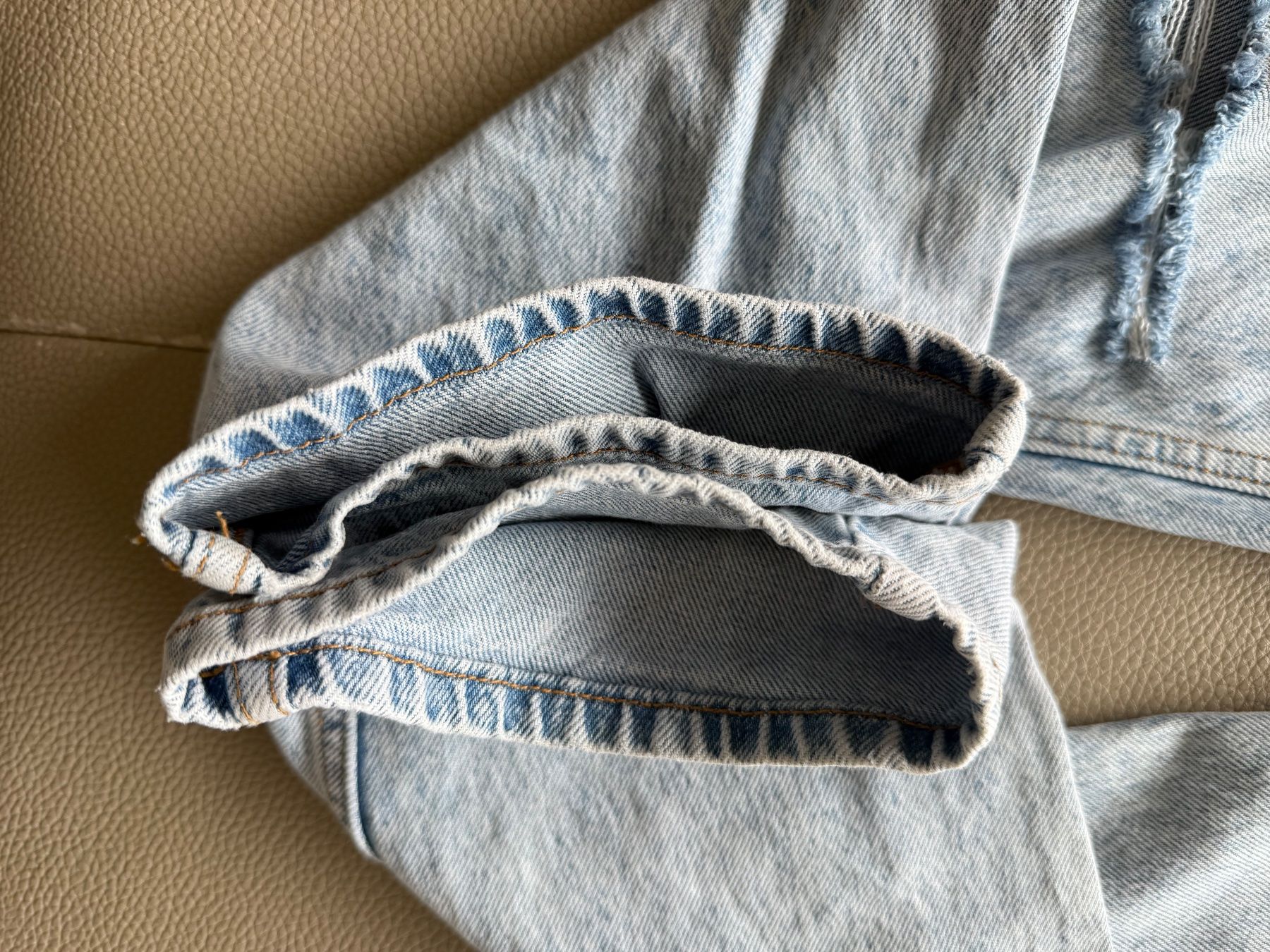 Mango Pantaloni: Mango Jeans, breit geschnitten, hellblau, Gr. 38 – Usato da Affoltern am Albis venduto da Rinale 3