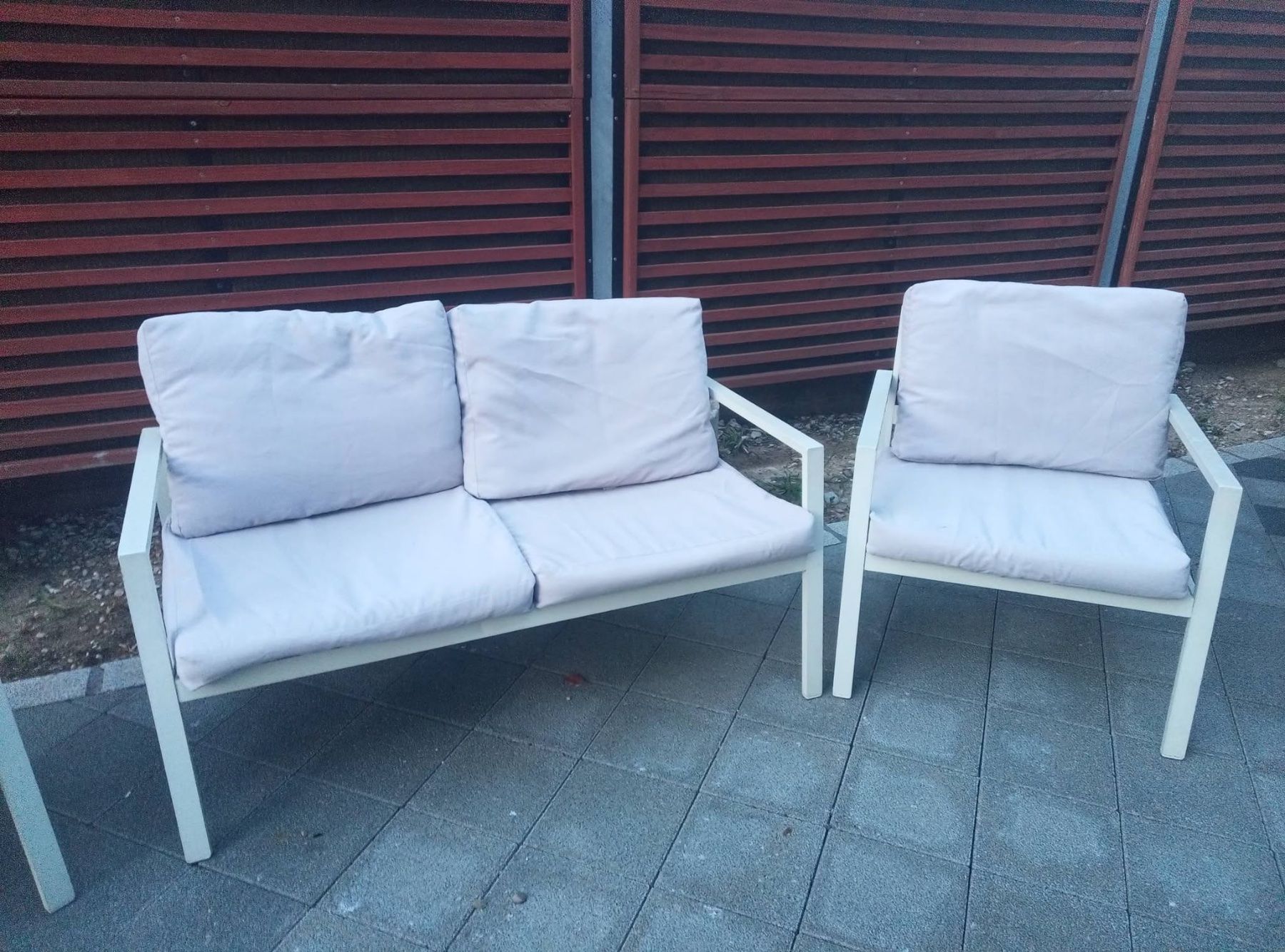 Set di tavolo e panche: Salon de jardin – Usato da Bienne venduto da Daniel_Schader 3