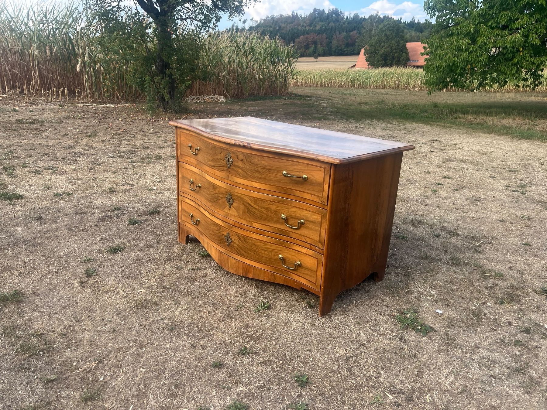Kommoden: Kommode mit 3 Schubladen Gewölbt – Gebraucht aus Allmendingen b. BE von juair 4