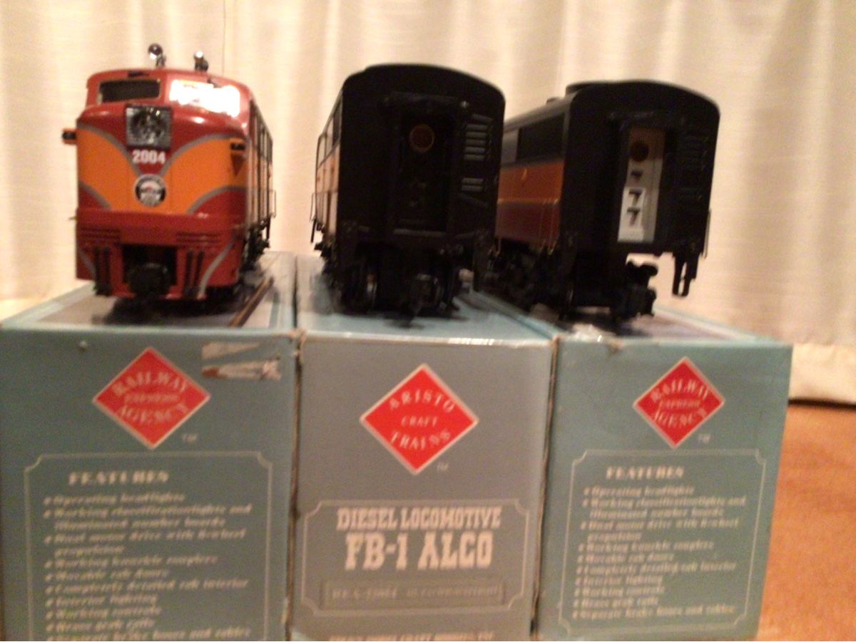 Modellini di ferrovie: Aristocraft FA1/FB1/FA1 Combo der SP Railway Spur G – Usato da Gross venduto da Romagross 4