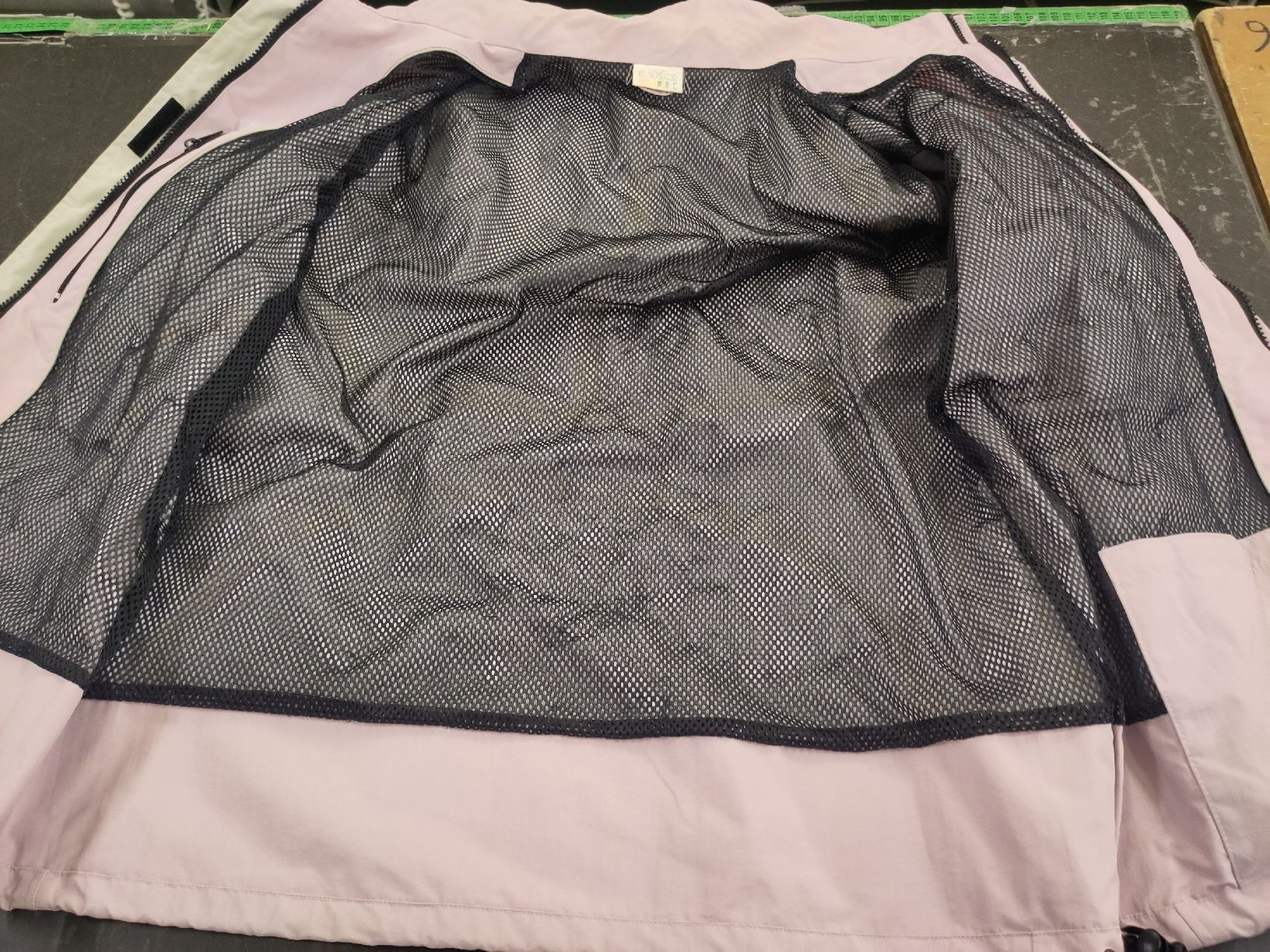 Rukka Vestes: Rukka Regenjacke in hellrosa  – D'occasion à Pratteln par Cartonsducoeur_bl 7