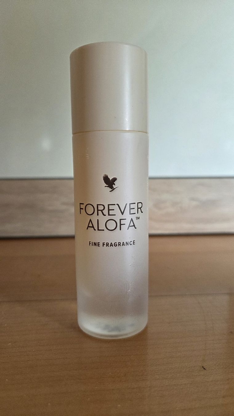 Parfum & Eau de Toilette: Forever Alofa – Neu (gemäss Beschreibung) aus Riggisberg von and_w5yl