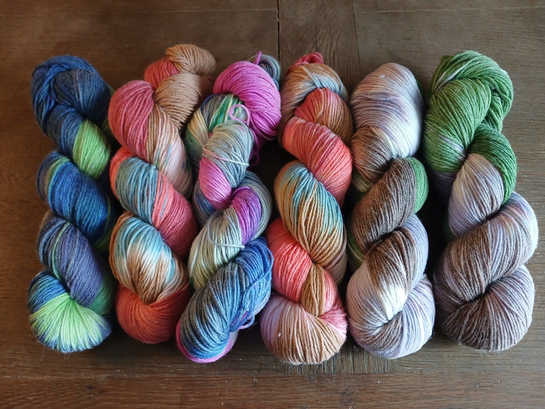 Laine: Handgefärbte Merino – Neuf avec emballage d'origine à melchtal par strickerin